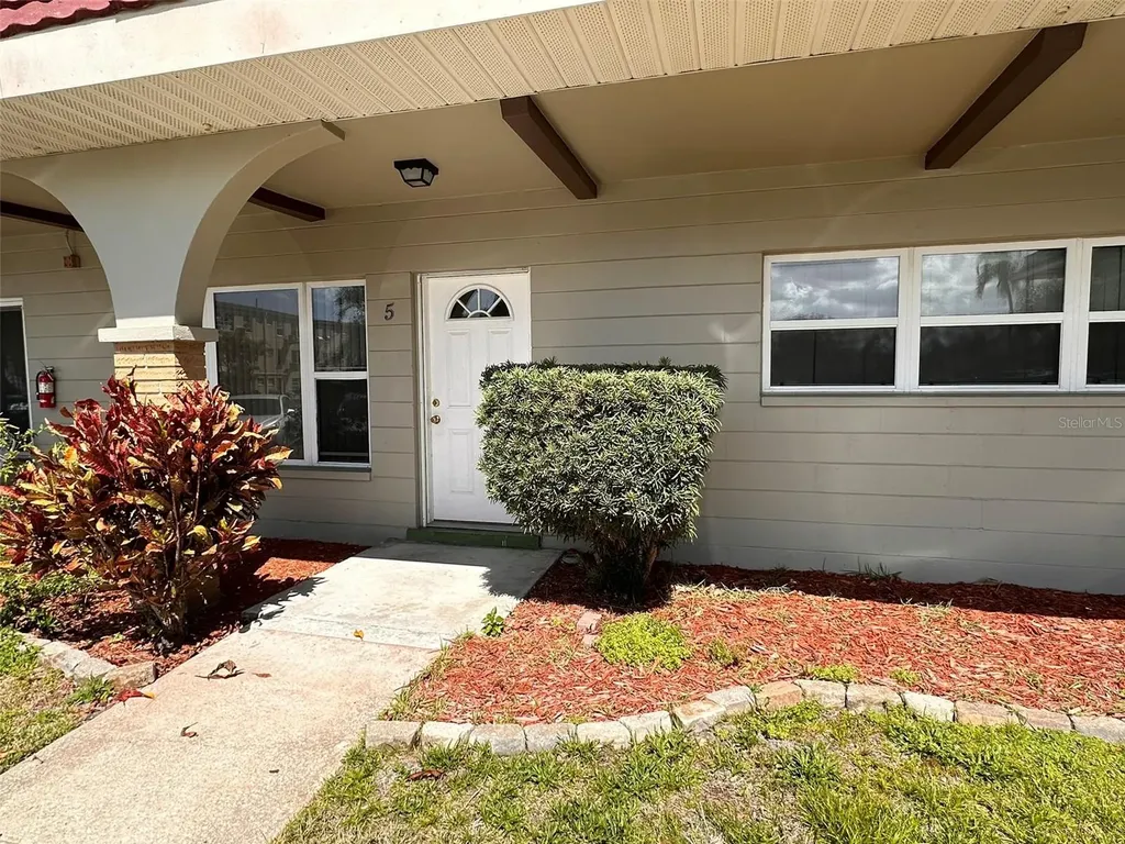 2073 Denmark Street Clearwater FL 33763