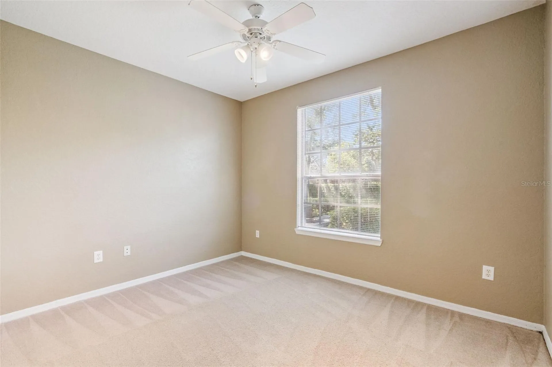 825 Grand Regency Point Altamonte Springs FL 32714