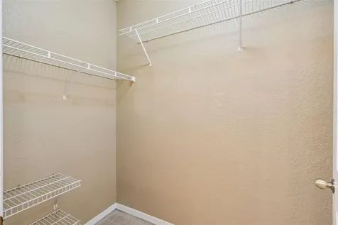 825 Grand Regency Point Altamonte Springs FL 32714