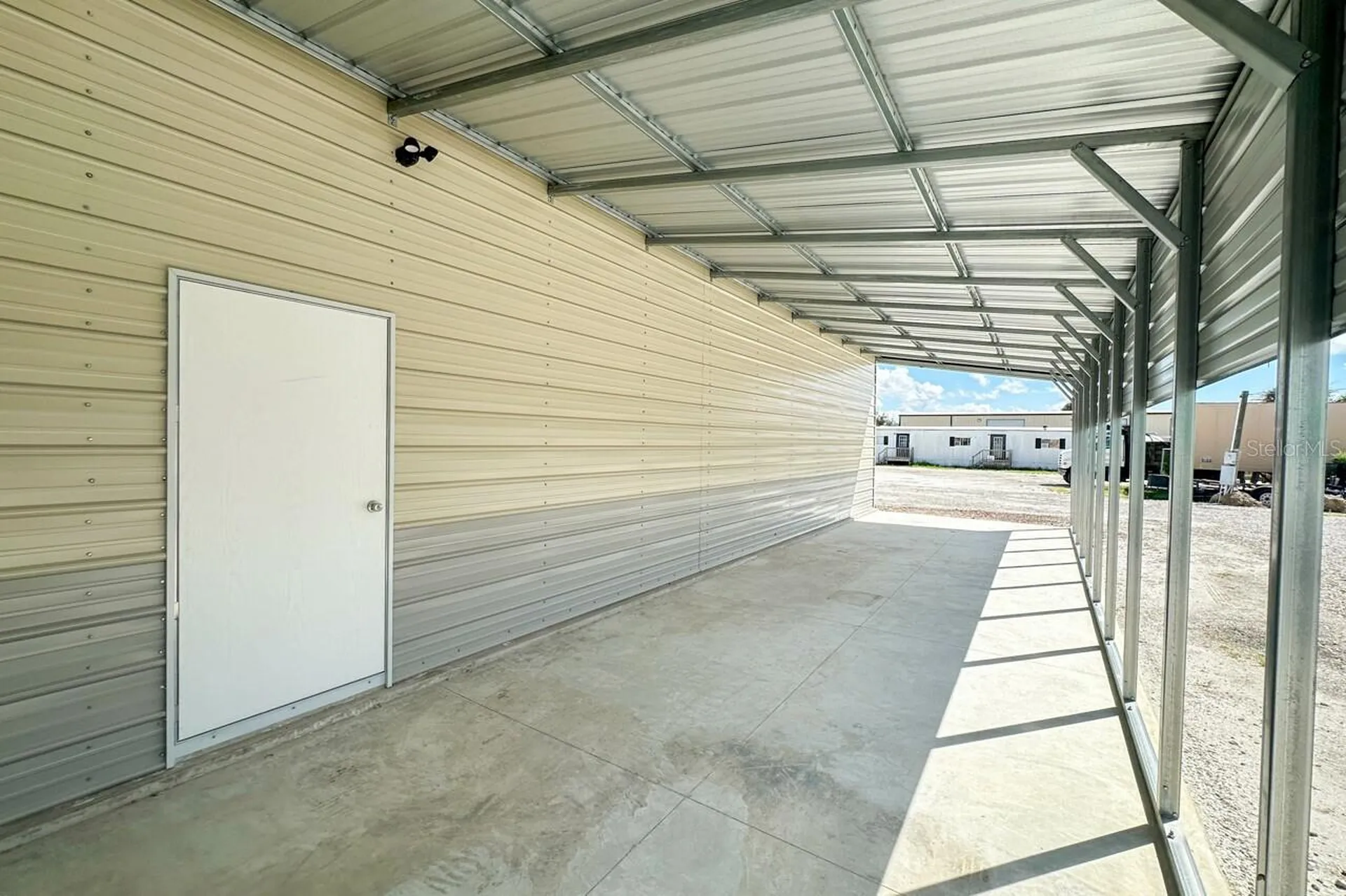 2820 Avenue Of The Americas Englewood FL 34224