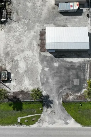 2820 Avenue Of The Americas Englewood FL 34224
