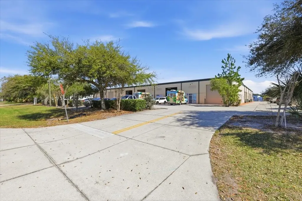 1220 Biscayne Boulevard Deland FL 32724