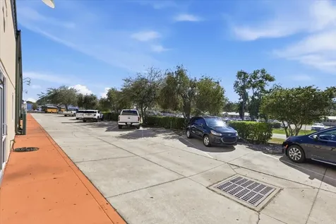 1220 Biscayne Boulevard Deland FL 32724