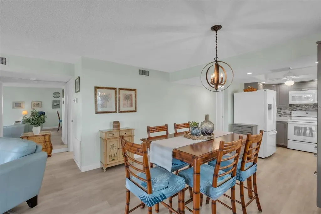 600 Manatee Avenue Holmes Beach FL 34217