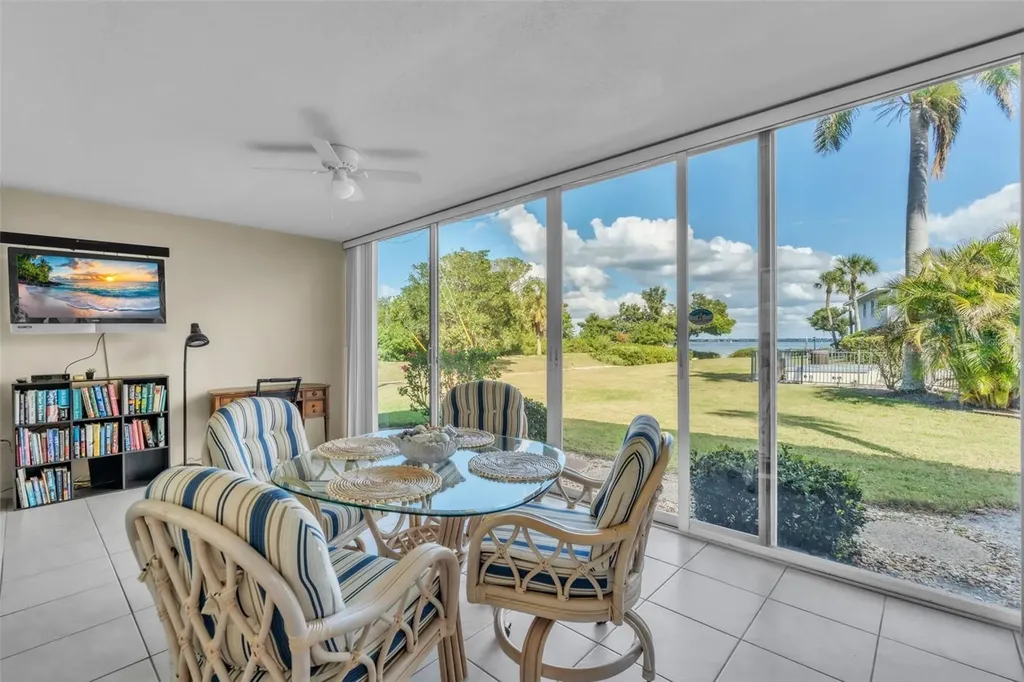 600 Manatee Avenue Holmes Beach FL 34217