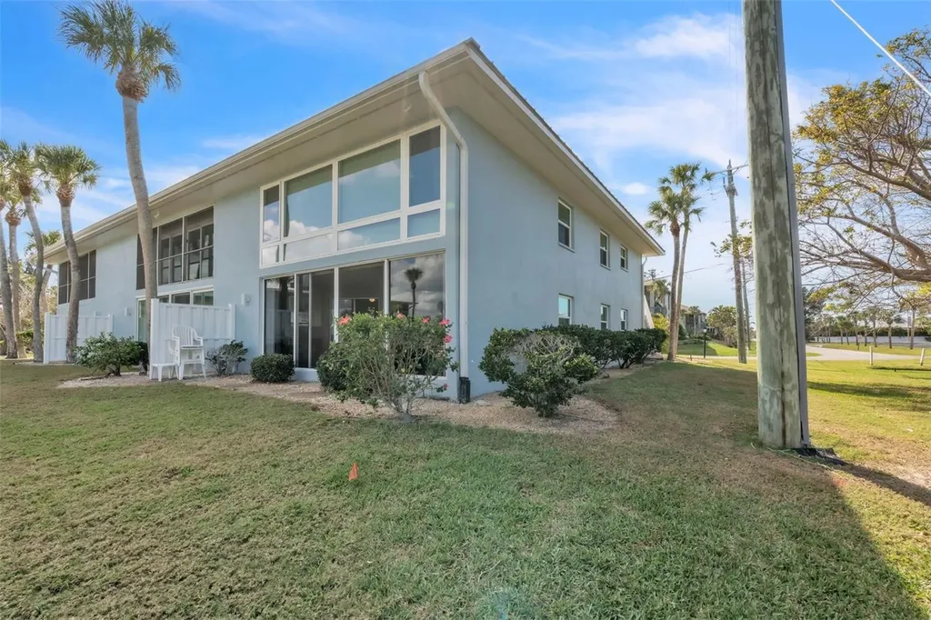600 Manatee Avenue Holmes Beach FL 34217