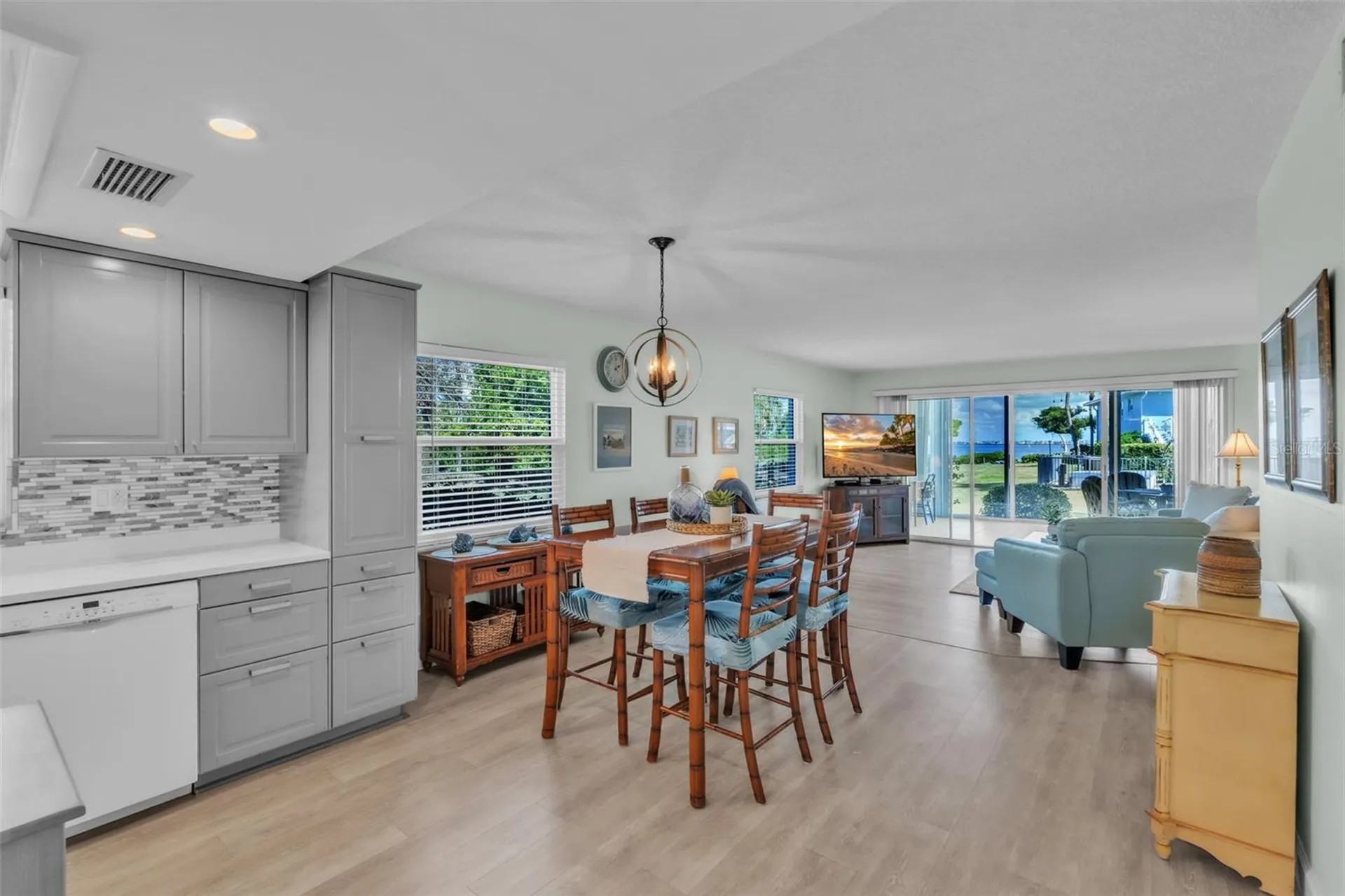 600 Manatee Avenue Holmes Beach FL 34217