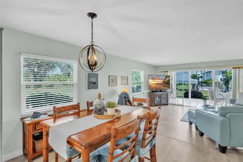 600 Manatee Avenue Holmes Beach FL 34217