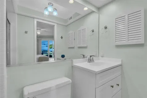 600 Manatee Avenue Holmes Beach FL 34217