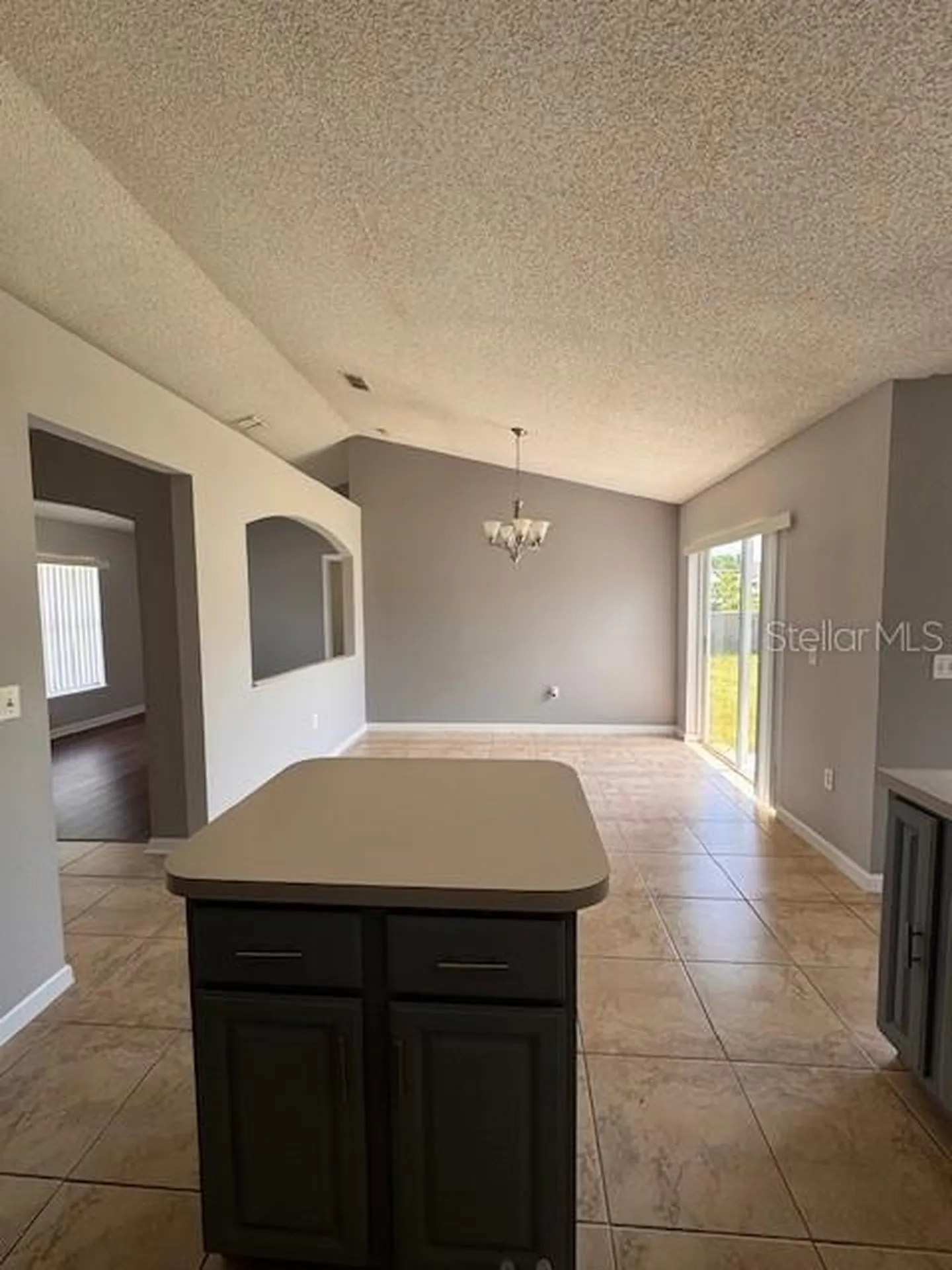 2405 Lincolnshire Court Kissimmee FL 34743