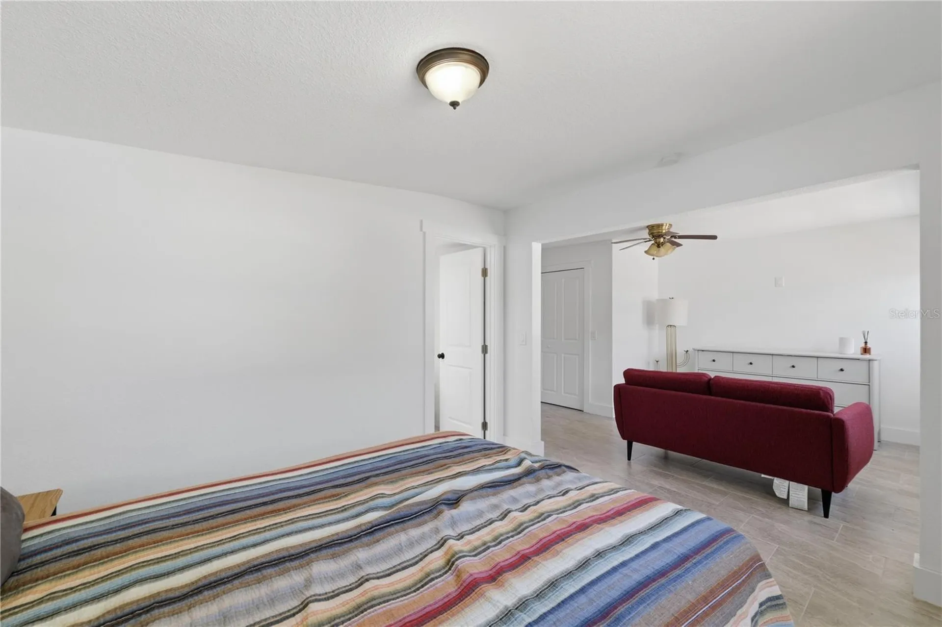 733 61st Avenue NE St Petersburg FL 33703
