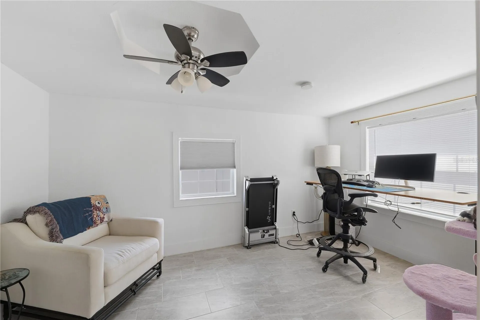 733 61st Avenue NE St Petersburg FL 33703
