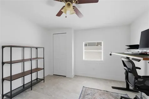 733 61st Avenue NE St Petersburg FL 33703