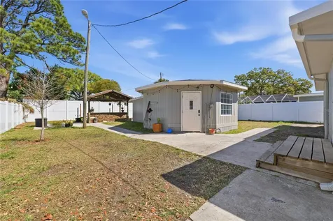 733 61st Avenue NE St Petersburg FL 33703