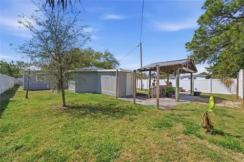 733 61st Avenue NE St Petersburg FL 33703