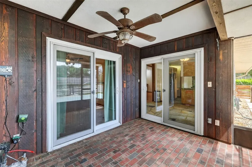 50 W Court Drive Eustis FL 32726
