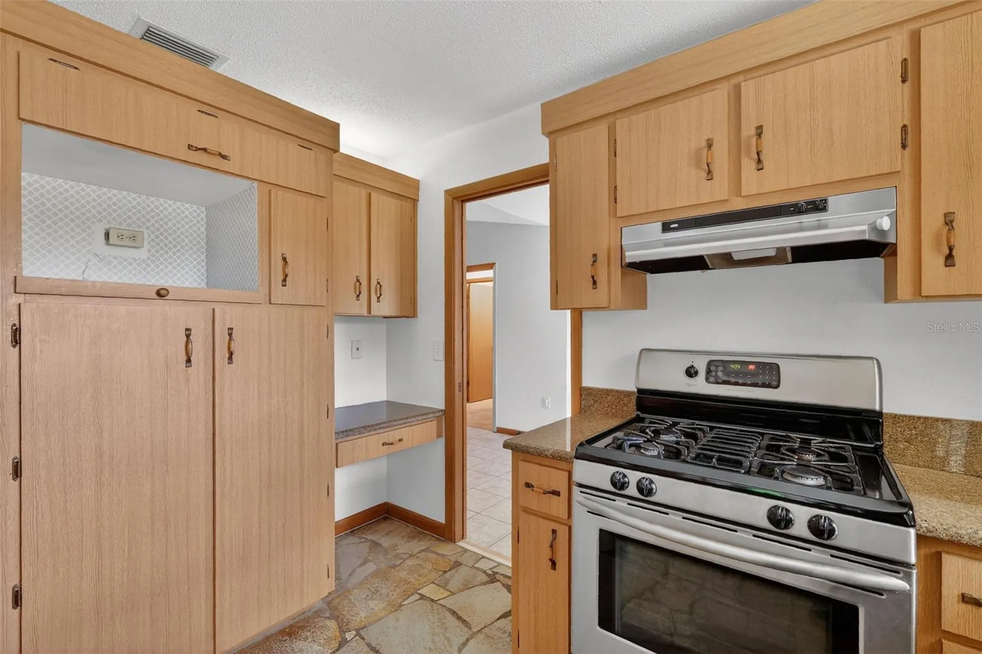 50 W Court Drive Eustis FL 32726