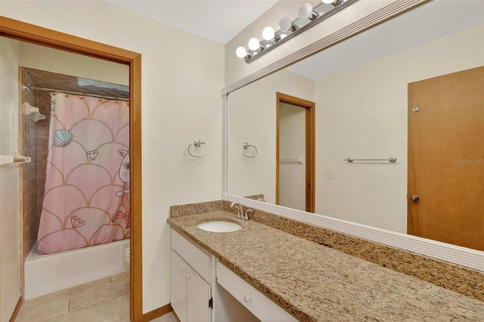 50 W Court Drive Eustis FL 32726
