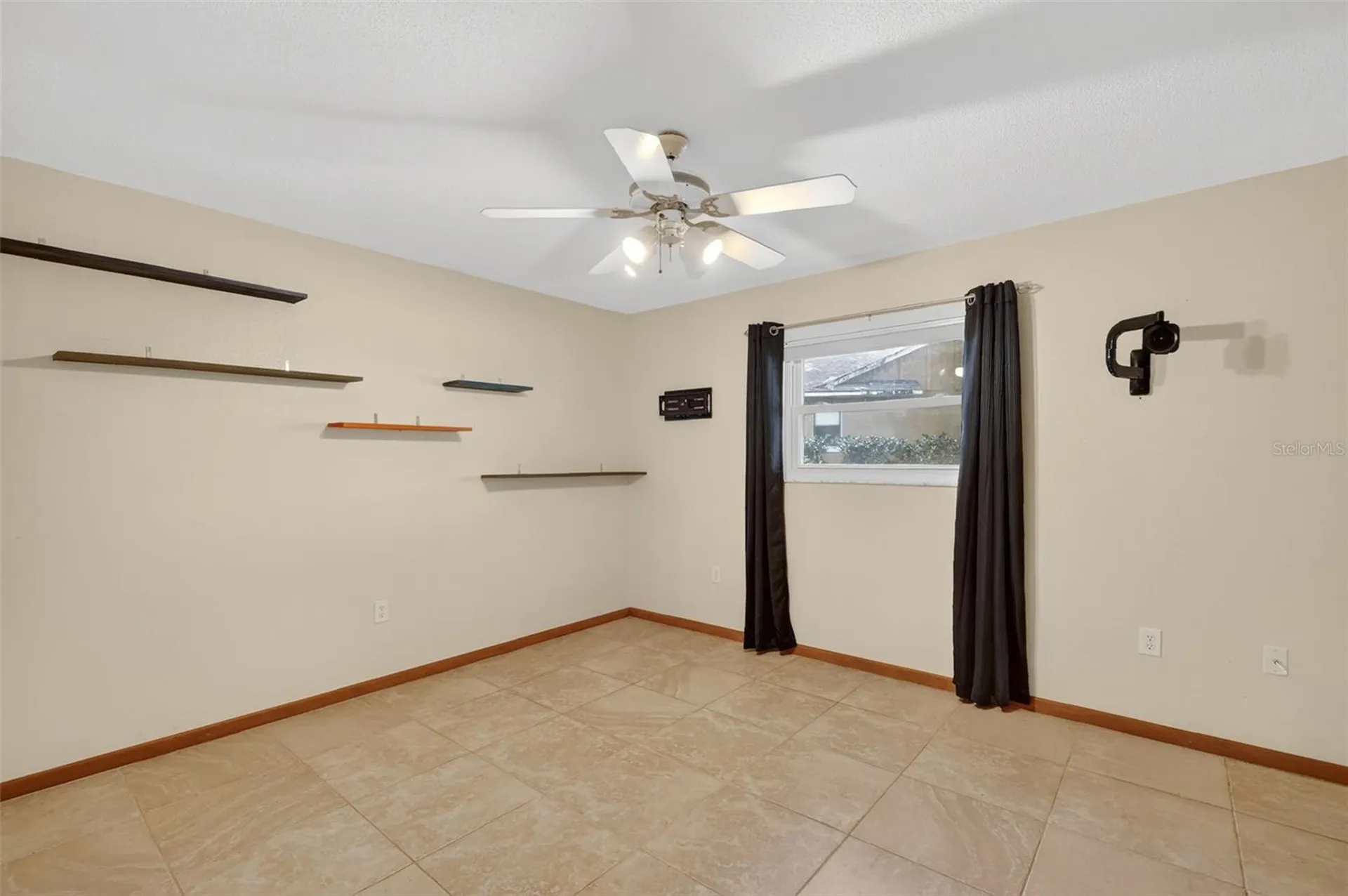 50 W Court Drive Eustis FL 32726