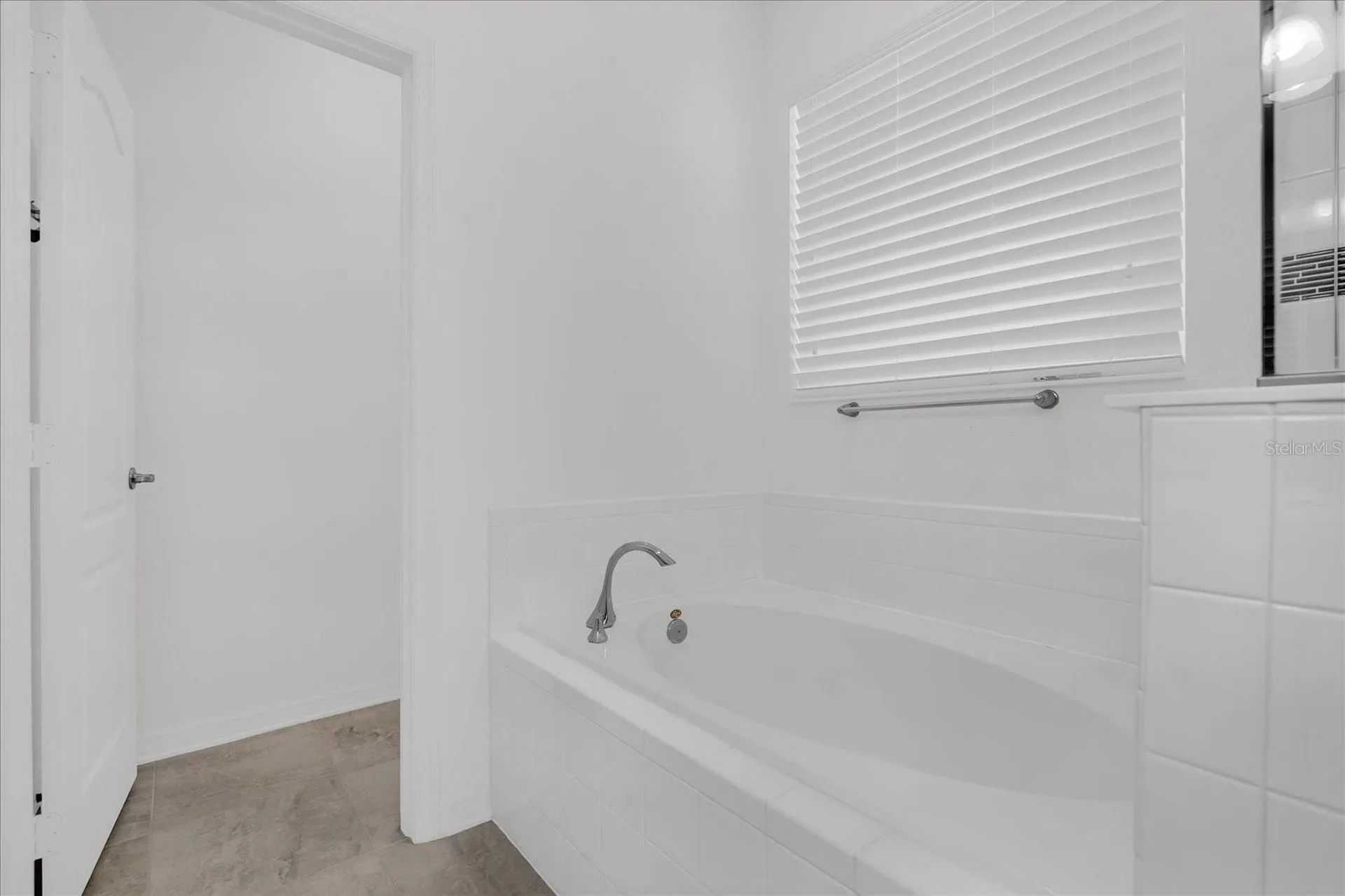 15113 White Wagtail Lane Winter Garden FL 34787