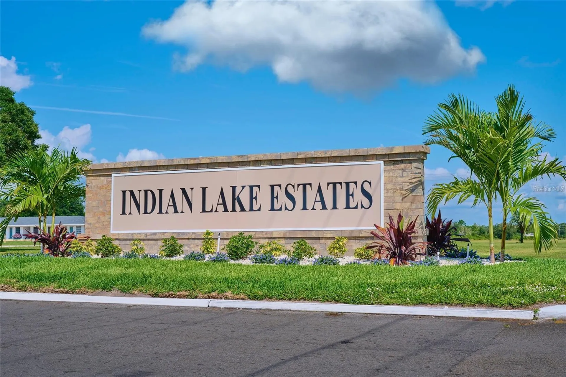 20 Avocado Drive Indian Lake Estates FL 33855