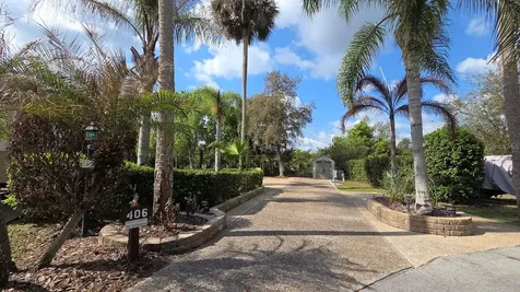 406 Longhorn Drive River Ranch FL 33867