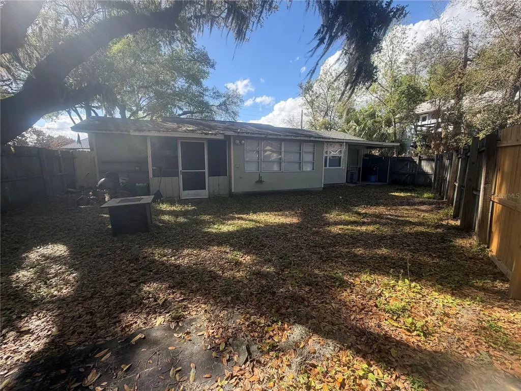 815 Bay Street Kissimmee FL 34744