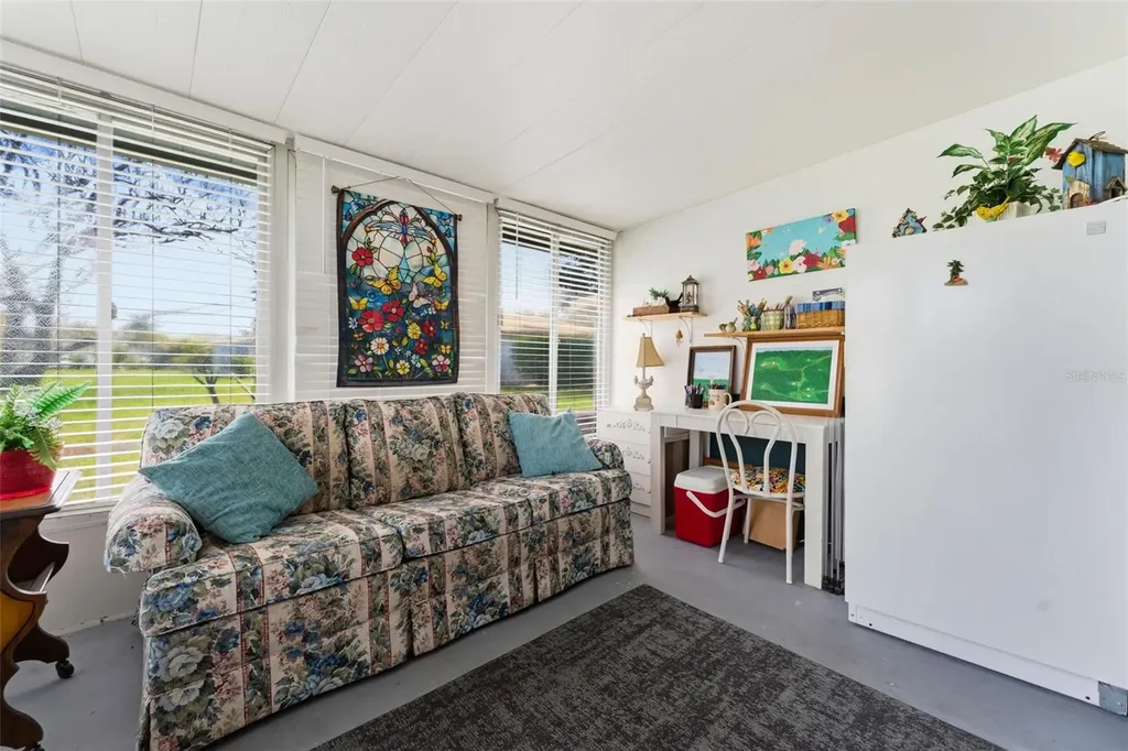 5061 Live Oak Circle Bradenton FL 34207