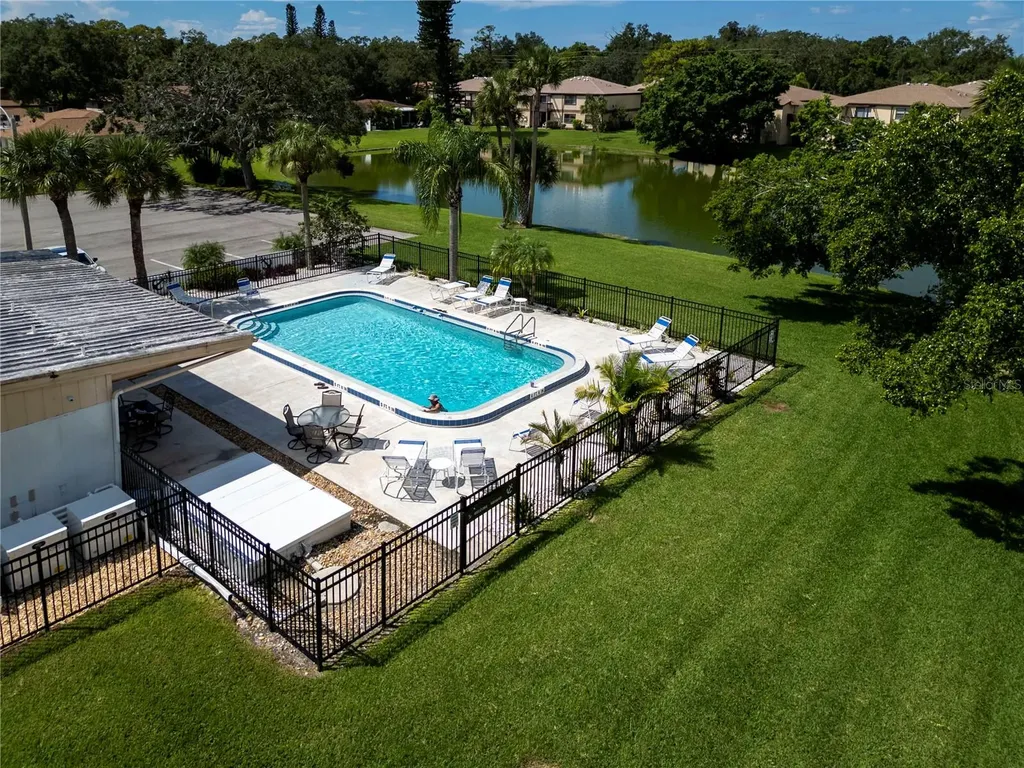 5061 Live Oak Circle Bradenton FL 34207