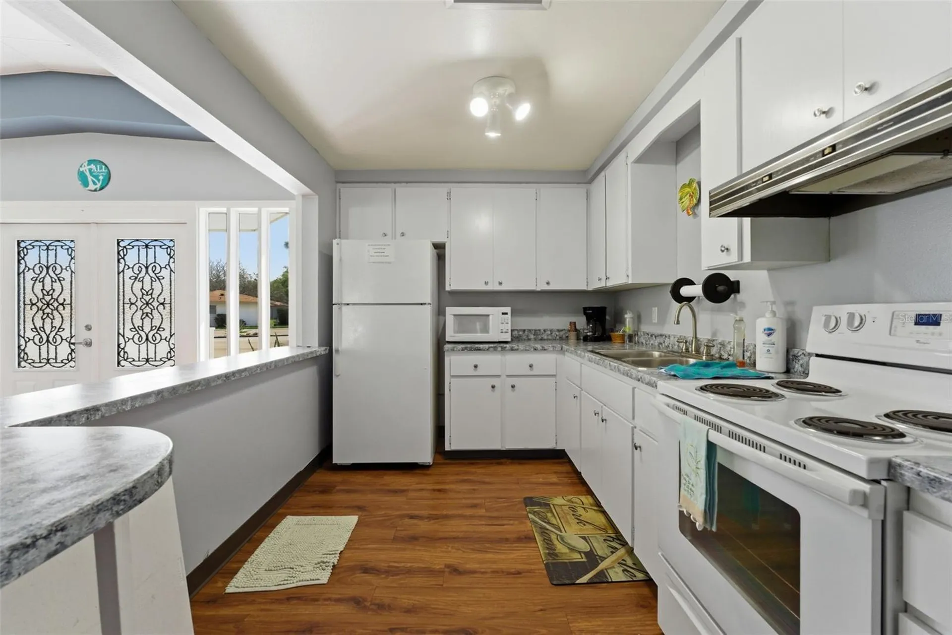 5061 Live Oak Circle Bradenton FL 34207