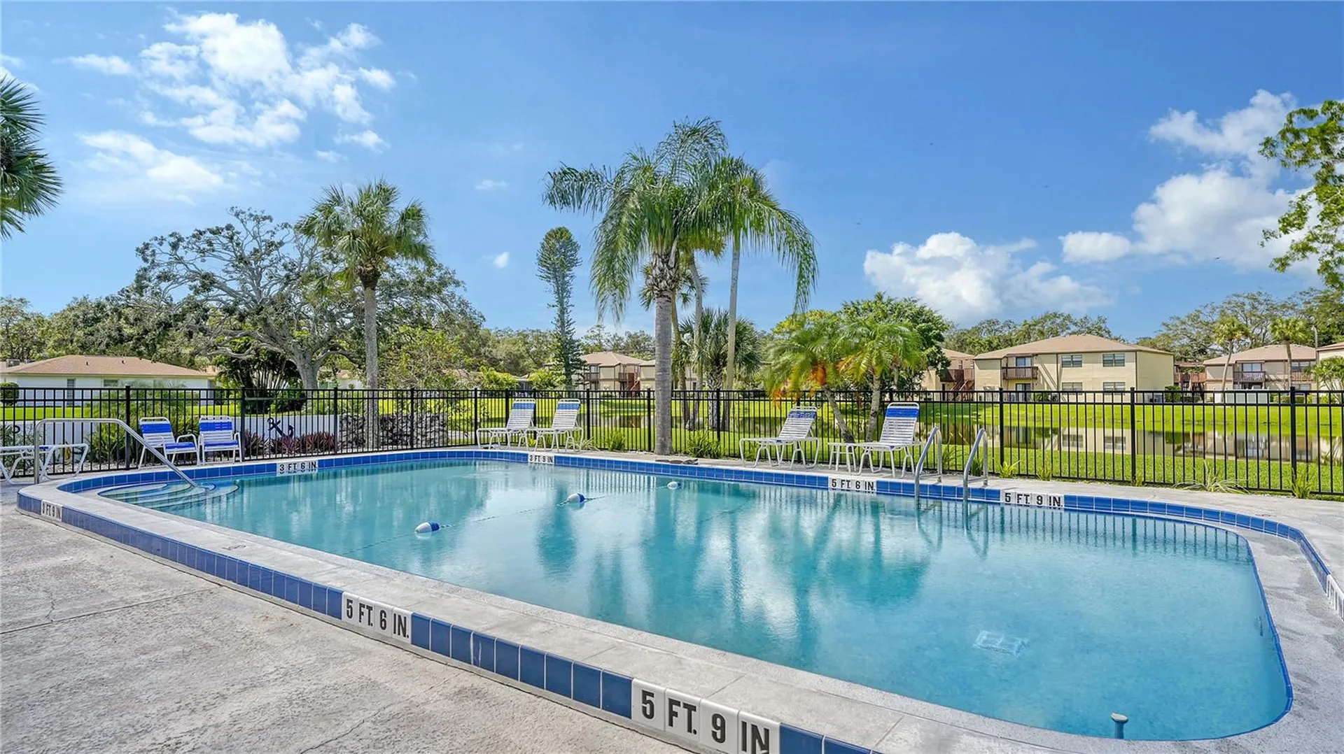 5061 Live Oak Circle Bradenton FL 34207