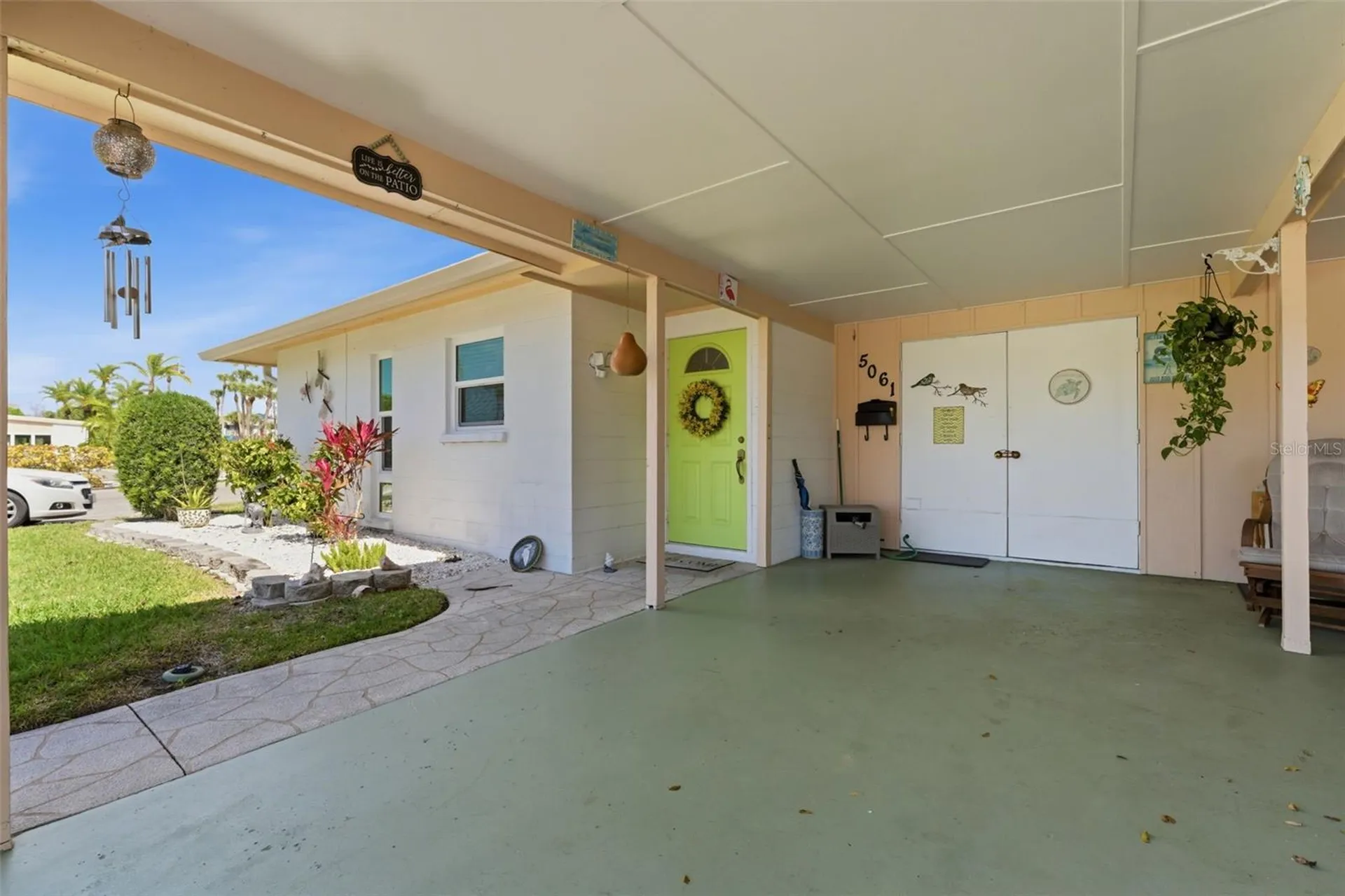 5061 Live Oak Circle Bradenton FL 34207