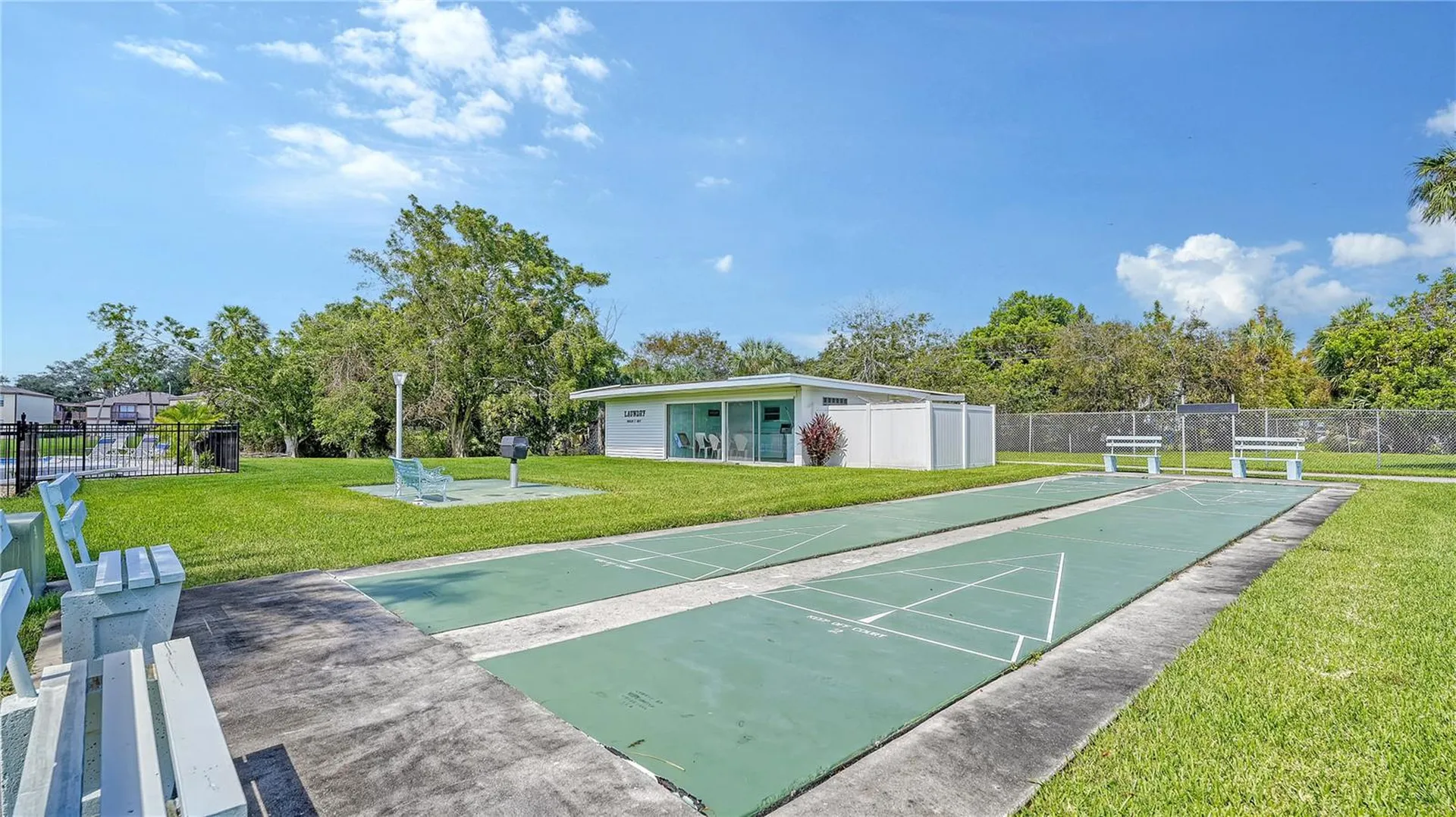 5061 Live Oak Circle Bradenton FL 34207
