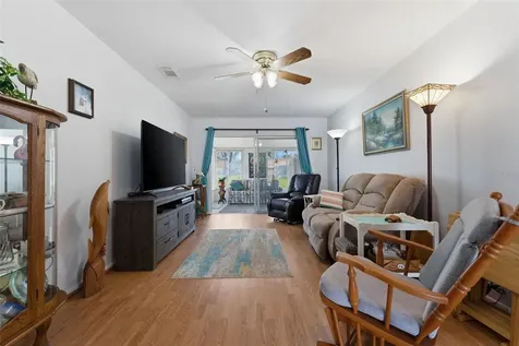 5061 Live Oak Circle Bradenton FL 34207