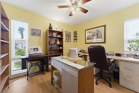 5061 Live Oak Circle Bradenton FL 34207
