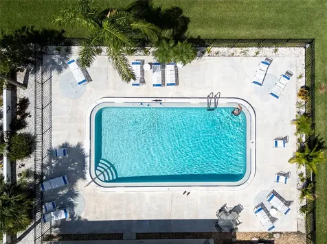 5061 Live Oak Circle Bradenton FL 34207