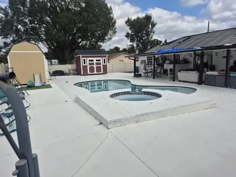 8016 Apache Lane Lakeland FL 33810