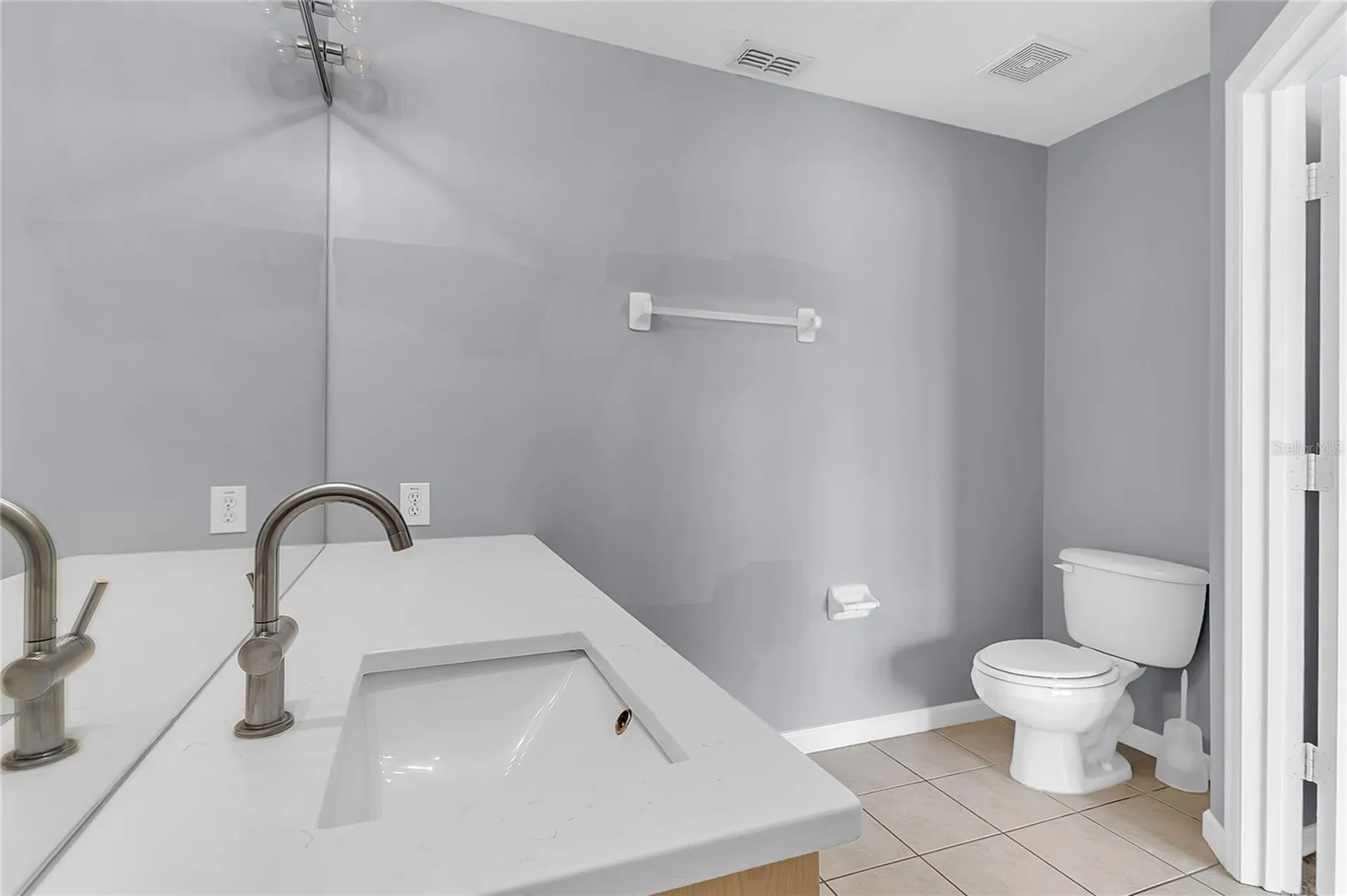 2336 Silver Palm Drive Kissimmee FL 34747