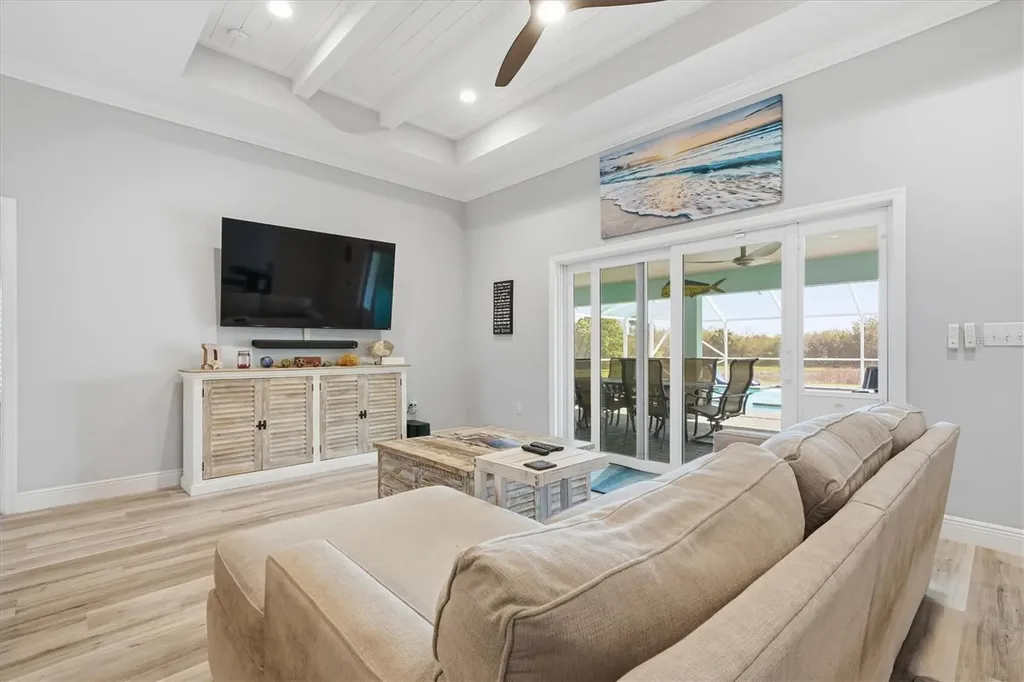 6165 1st Street SW Vero Beach FL 32968