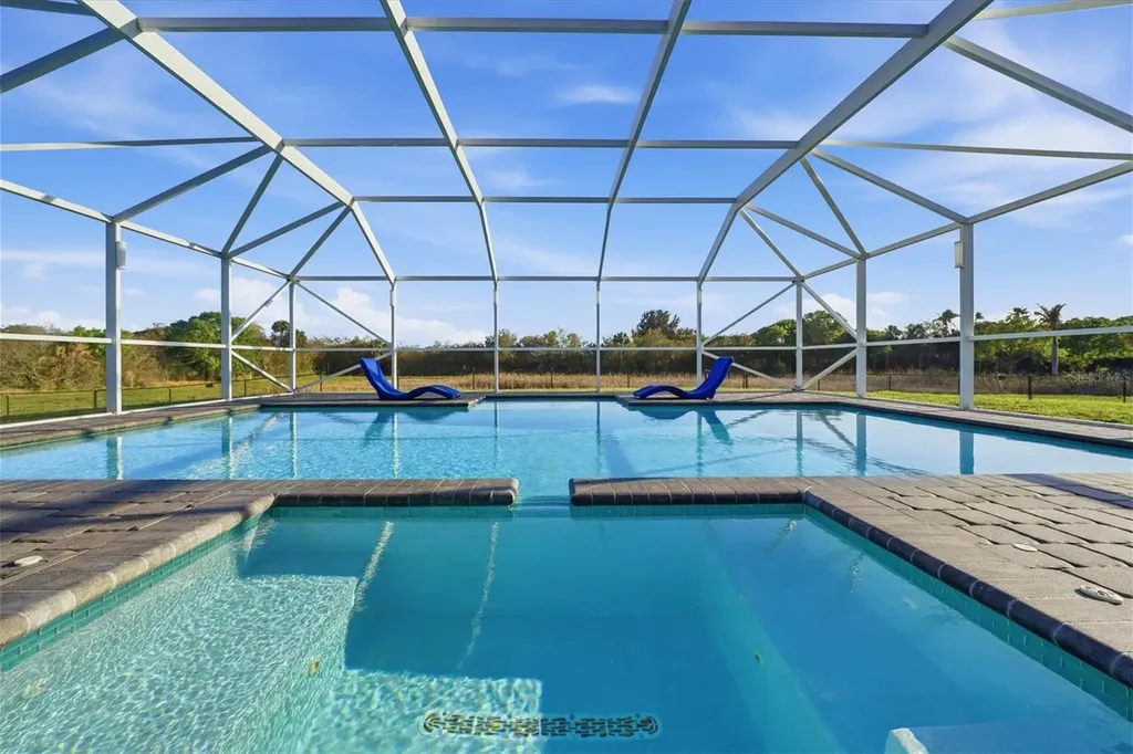 6165 1st Street SW Vero Beach FL 32968