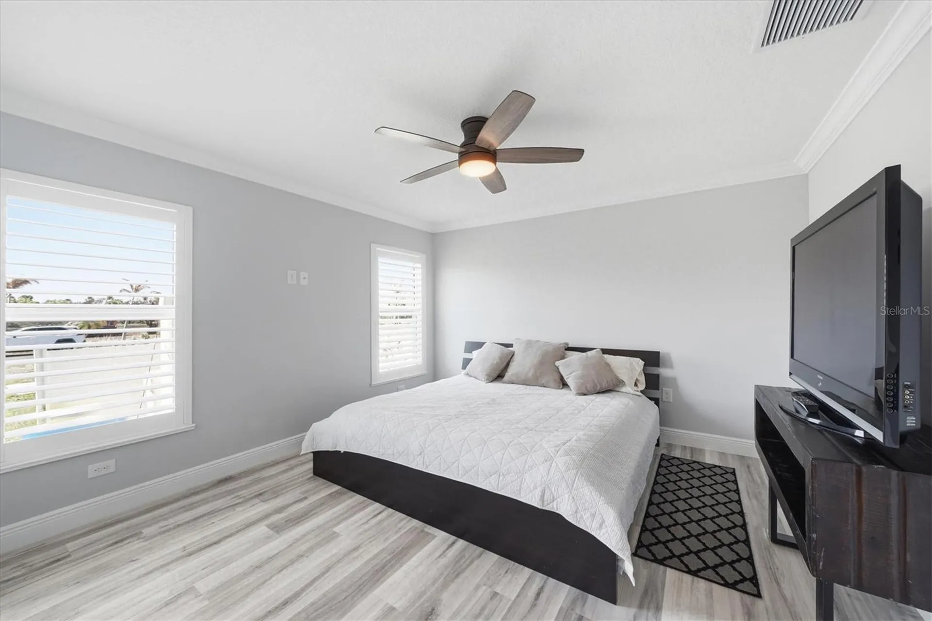 6165 1st Street SW Vero Beach FL 32968