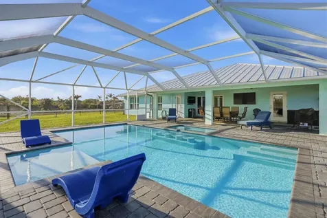6165 1st Street SW Vero Beach FL 32968