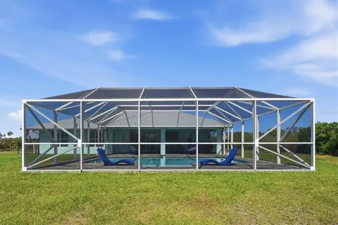 6165 1st Street SW Vero Beach FL 32968