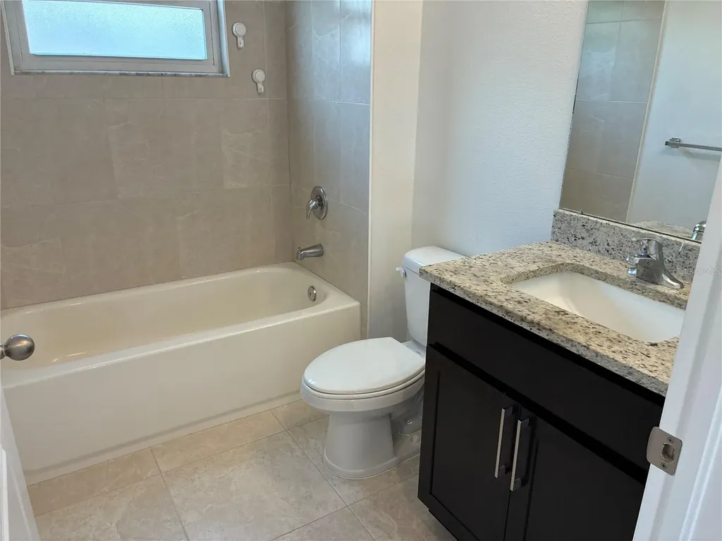 2651 1/2 Bayside Drive S St Petersburg FL 33705