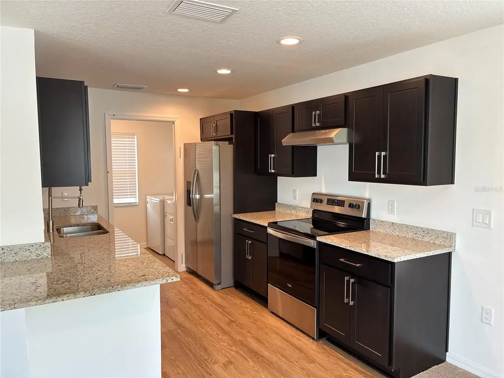 2651 1/2 Bayside Drive S St Petersburg FL 33705