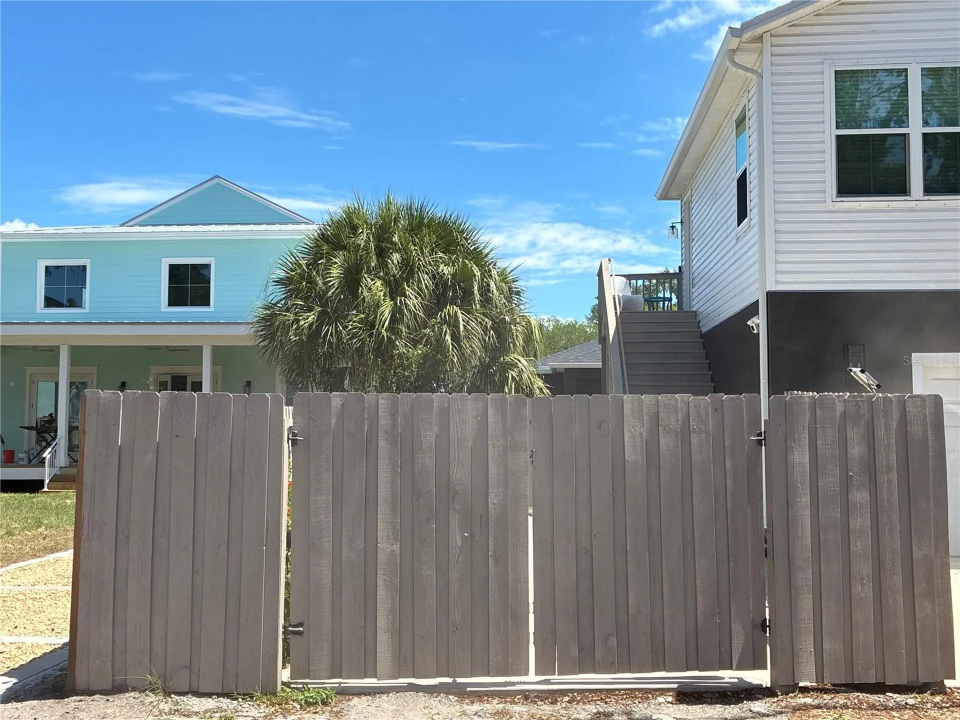 2651 1/2 Bayside Drive S St Petersburg FL 33705