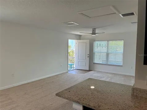 2651 1/2 Bayside Drive S St Petersburg FL 33705
