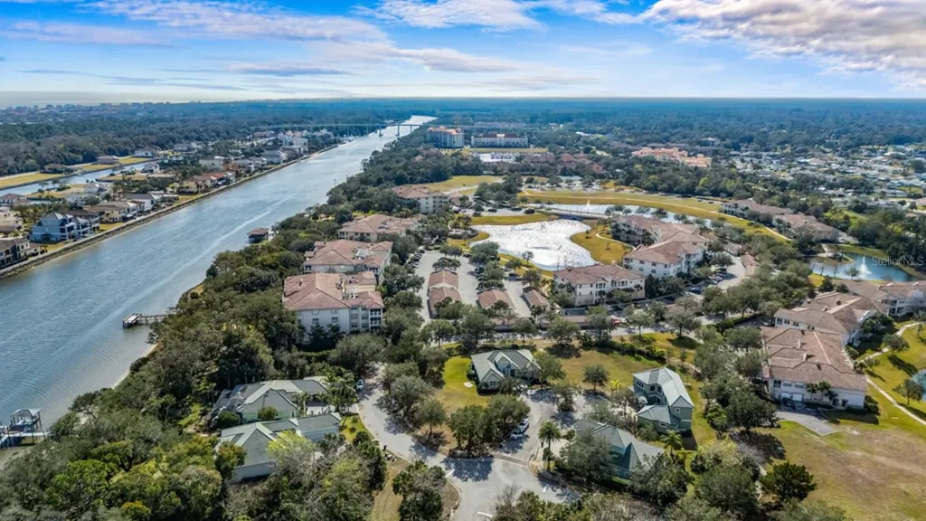 35 Riverview Bend S Palm Coast FL 32137