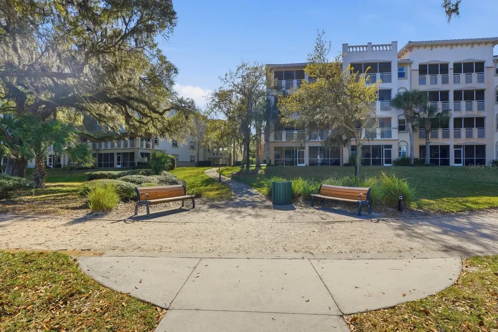 35 Riverview Bend S Palm Coast FL 32137