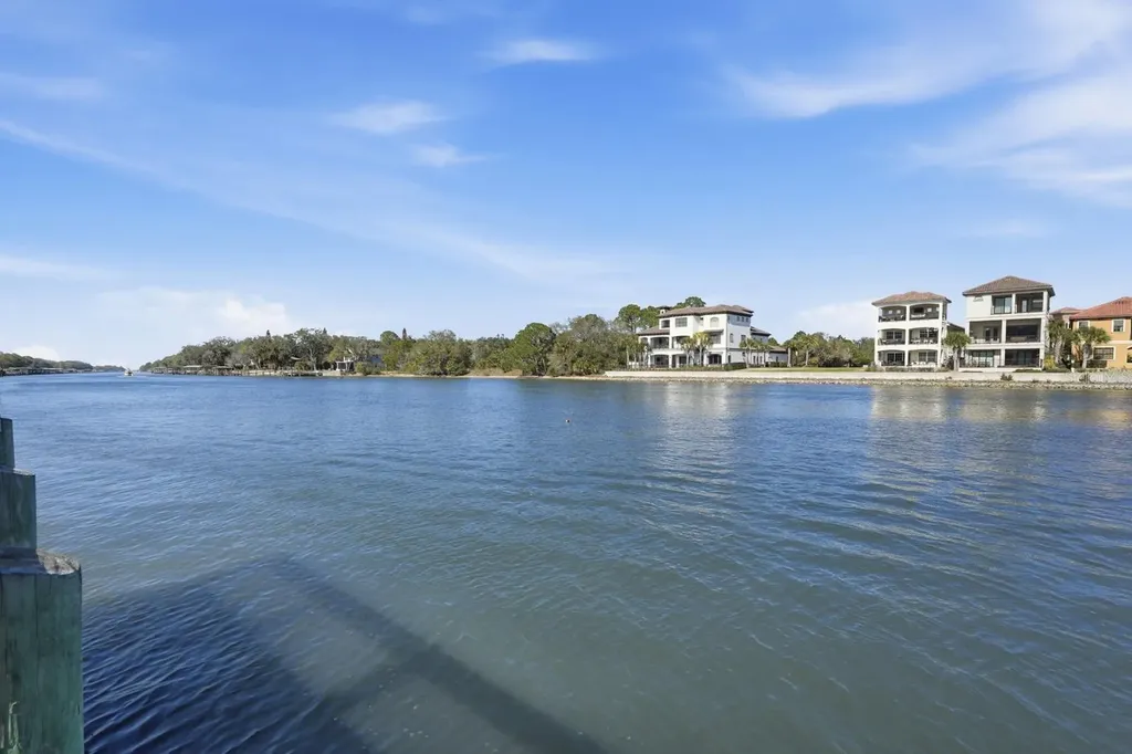 35 Riverview Bend S Palm Coast FL 32137